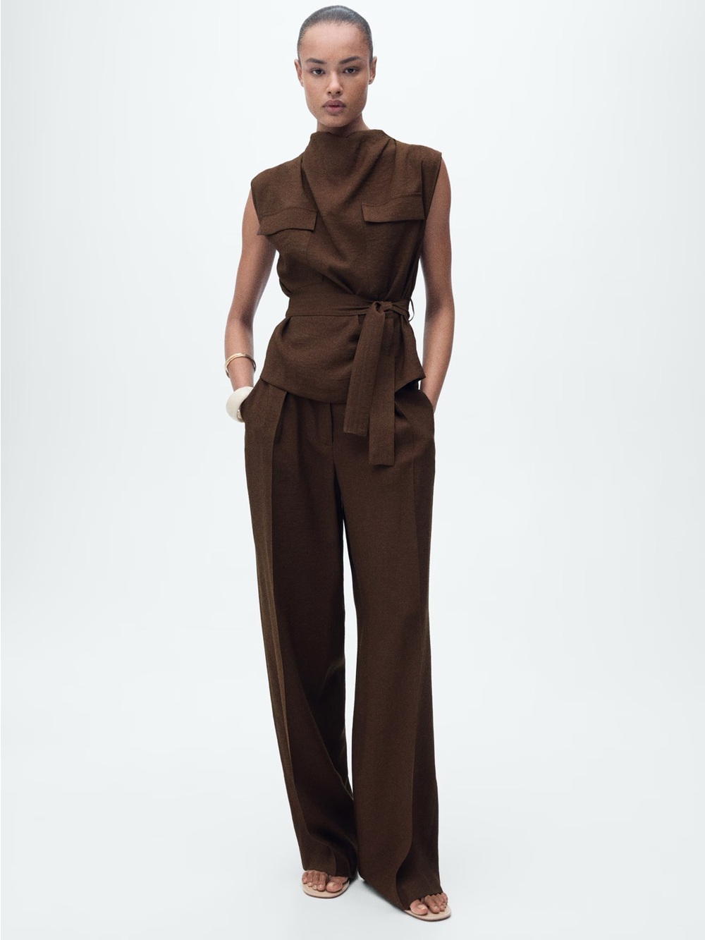🔸NWT🔸Mango Brown Wide Leg Pleated Pants - Picture 2 of 10